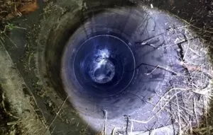 Тіло загиблої у колодязі