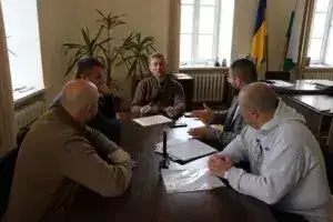 Обговорення схеми паркування