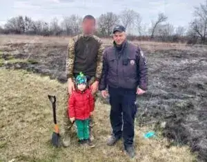 П’ятирічний син військовослужбовця гасив пожежу сухостою