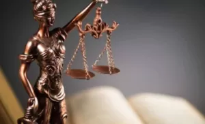 На Полтавщині судили шахрая-порнолюбителя, який обдурював чоловіків та видавав з себе жінку при листуванні