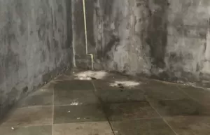 Так з середини виглядає перехід, на ремонт якого витрачено понад 1 млн.грн