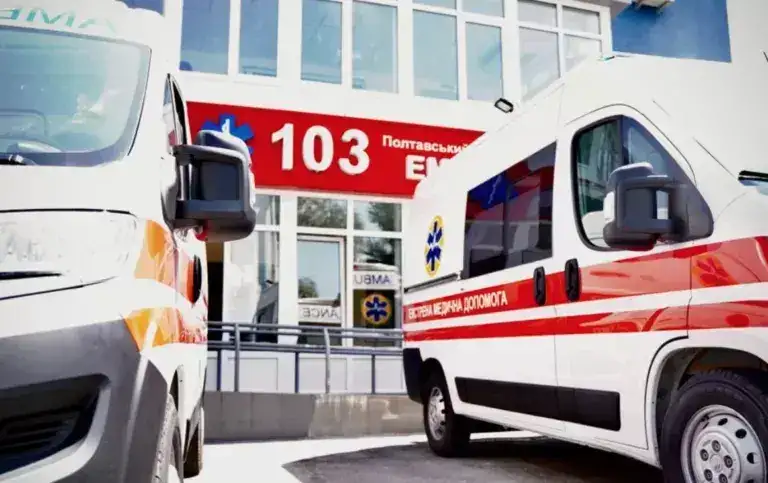 В Полтаві бригади екстреної допомоги отримали дві нові машини