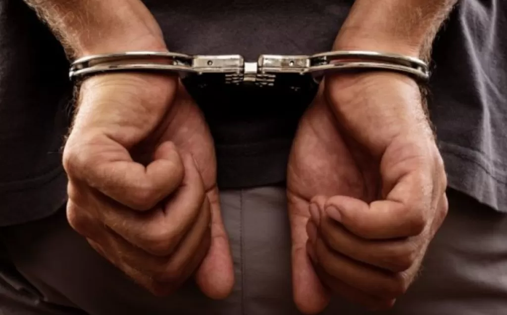 Поліція Закарпаття затримала шахрая з Запоріжжя, який ошукав мешканку Полтави на 115 тисяч гривень