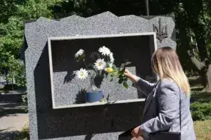 В Полтаві за 700 тисяч гривень відремонтують парк Котляревського та встановлять у ньому інтерактивну меморіальну дошку