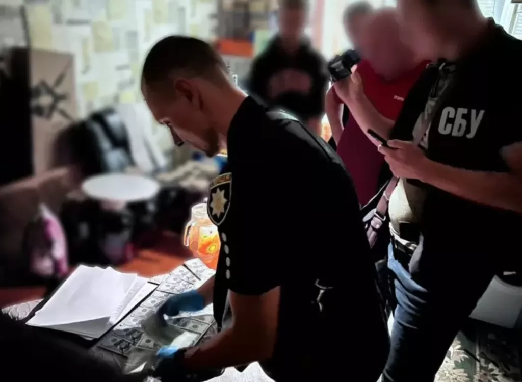 На Полтавщині судитимуть співробітника, який підробляв документи про непридатність до військової служби за винагороду від ухилянтів