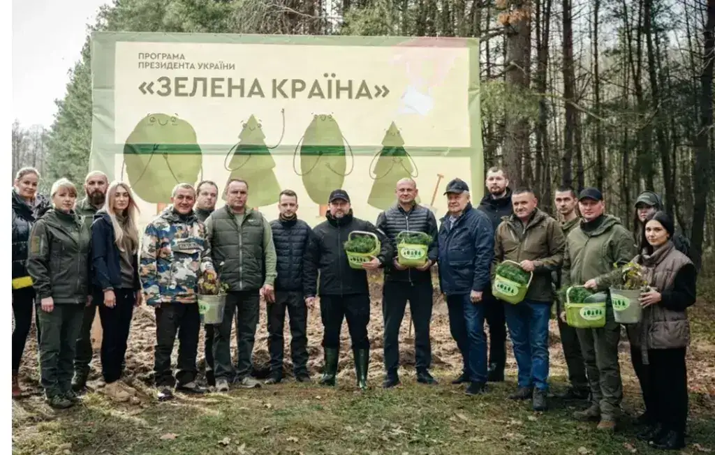 В Полтавській області в межах програми "Зелена країна" посадили 1500 саджанців