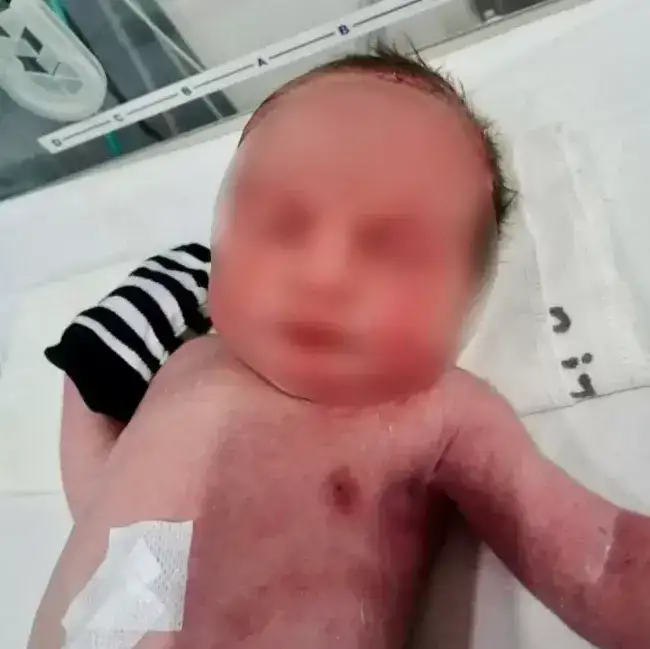 На Полтавщині правоохоронці знайшли жінку, яка викинула немовля на смітник