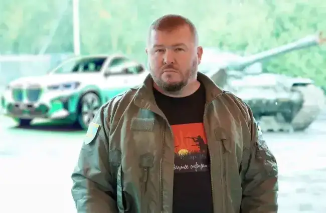 Колишній голова Полтавської ОВА Дмитро Лунін разом з родиною два роки отримував допомогу, як ВПО