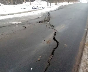 Серпантин в Полтаві не перекрили: небезпека руху по ньому зростає щодня