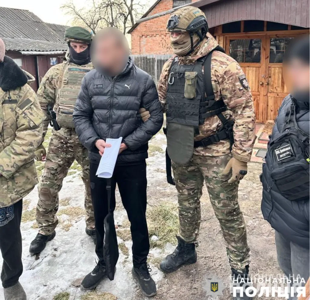 На Полтавщині затримали бандитів, які займалися рекетом та побили биткою пораненого військового