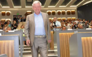 Колишній директор Полтававодоканалу достроково склав мандат депутата Полтавської облради