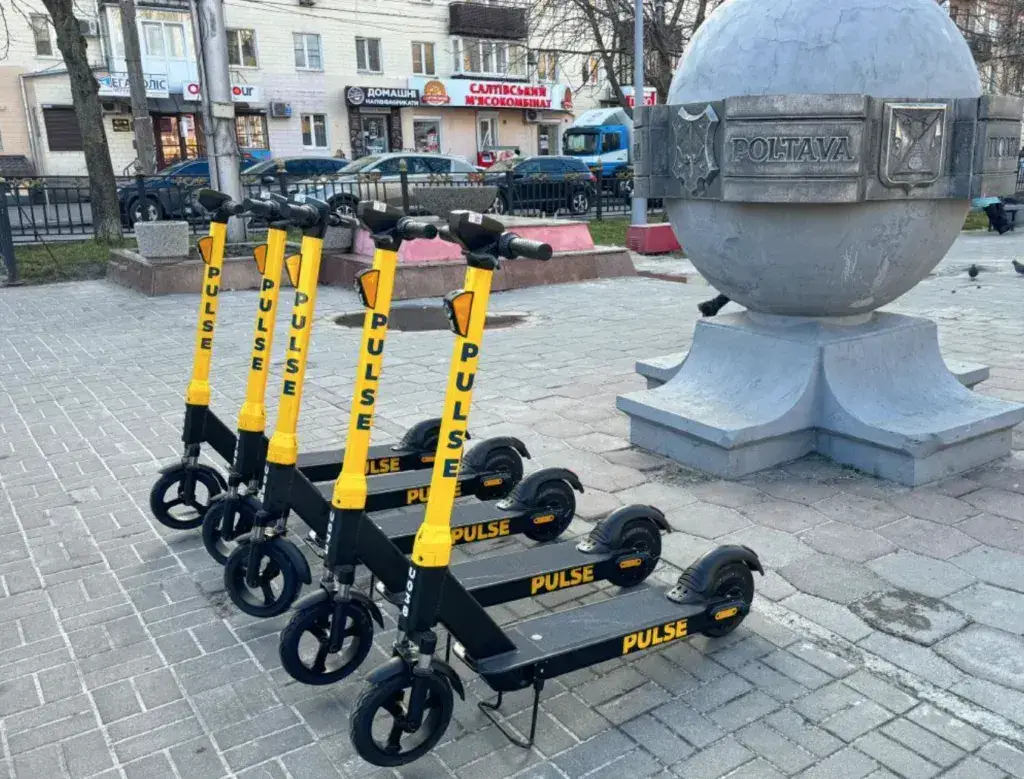 З 19 березня в Полтаві розпочато сезон прокату електросамокатів