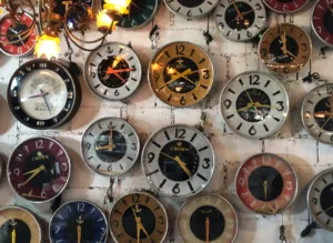 Сьогодні вночі Україна переведе годинники на літній час