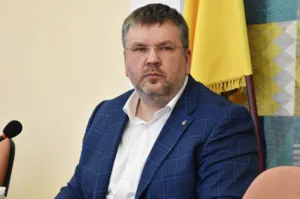 Апеляційний суд відмовив Андрію Карпову у поновленні на посаді секретаря міськради