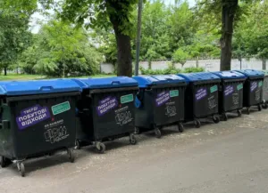 В Полтаві дочекалися заміни баків для сміття