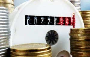 Завтра Кабмін знову збільшить тарифи на електрику для населення