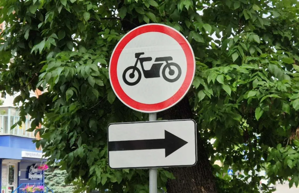 В центрі Полтави заборонили рух мотоциклів