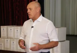 Ексмер Полтави Олександр Мамай подав апеляційну скаргу й намагається повернути собі посаду