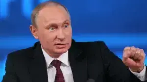 Путін не виводитиме війська з України для перемовин