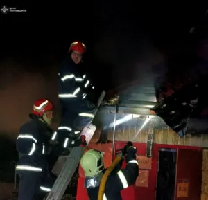 Сьогодні вночі на ринку "Алмазному" палала пожежа