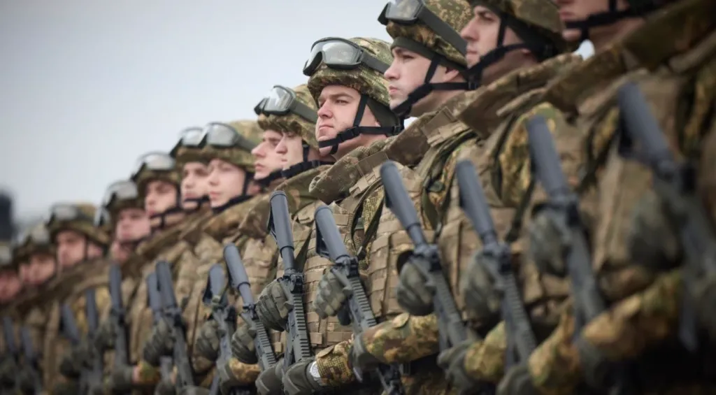 Воєнний стан і мобілізацію в Україні знову продовжать: на який період