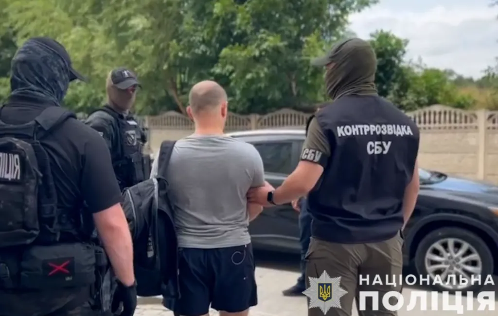 СБУ разом з поліцією затримала вербувальників-терористів, що працювали на рашистів: серед них є і мешканці Полтавщини