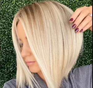 Місячний календар стрижок на серпень 2024: вдалі дні для догляду за волоссям