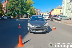 В Полтаві дідуган на іномарці збив 4 річну дитину