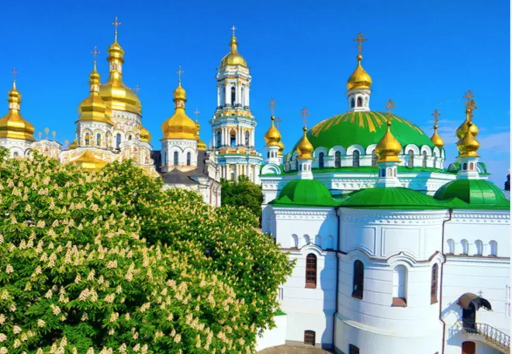 ВР підтримала законопроєкт, що забороняє діяльність релігійних організацій, які мають зв'язки з РФ