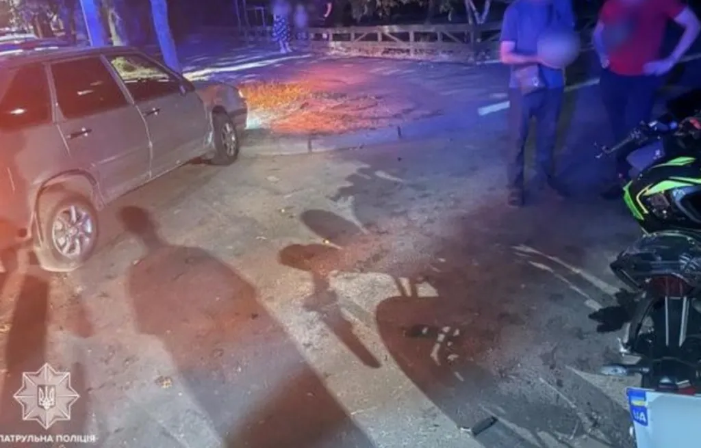 В Полтаві автівка знесла мотоцикл