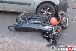 Вчора в центрі Полтави знову сталася ДТП за участю мотоцикла