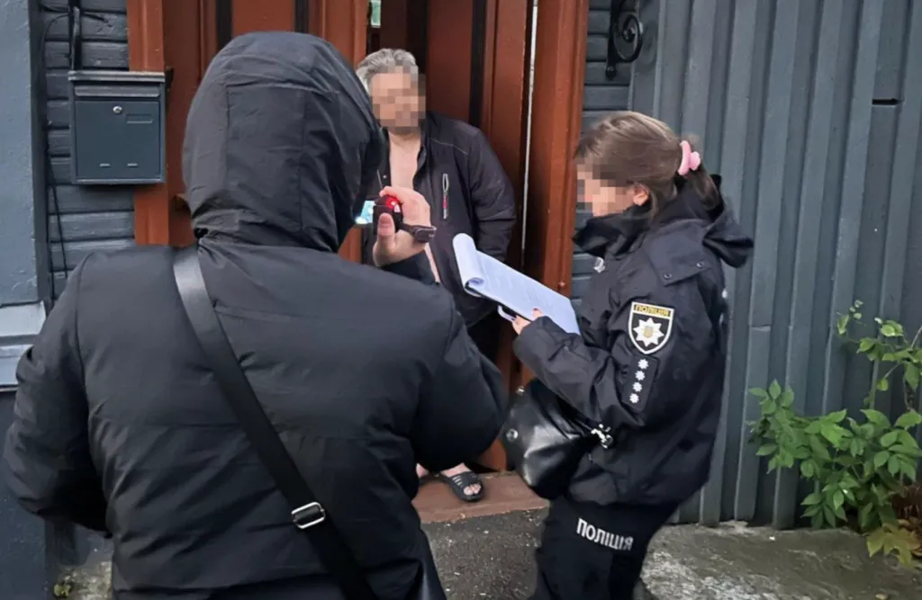 Педофіл, який зґвалтував свого 13 річного учня, працює у Полтавському ліцеї №6