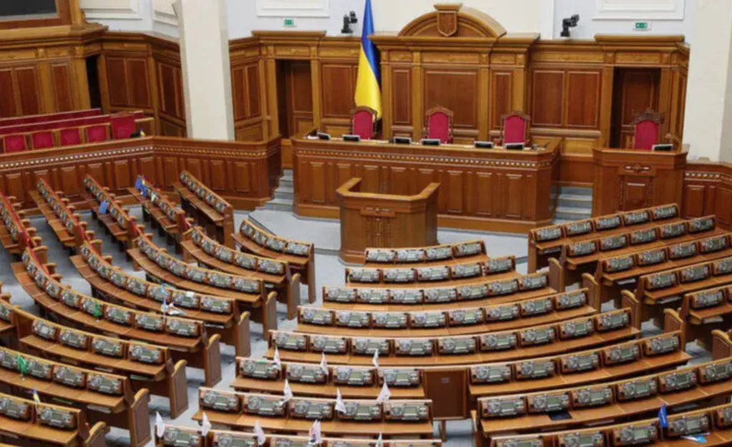 Сьогодні Верховна Рада не працює через загрозу ракетного обстрілу