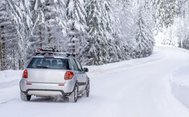Як підготувати автомобіль до холодів і на що звернути увагу: рекомендації експертів
