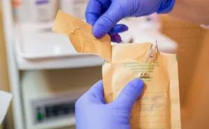 Крафт пакети для стерилізації: надійне рішення для безпеки та гігієни