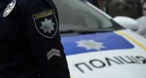 В Полтаві стався трагічний випадок: 14 річна дівчина загинула після падіння з 6 поверху
