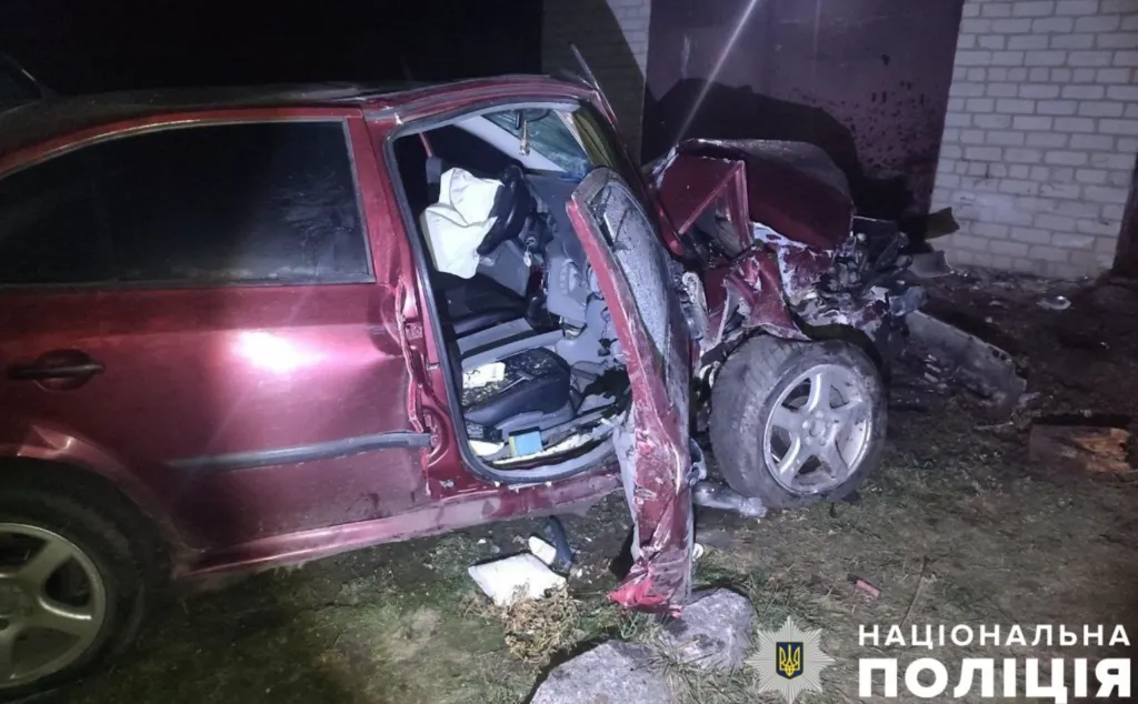 В страшній ДТП на Полтавщині постраждала дитина та мати