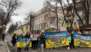 Вчора в Полтаві відбулася акція в підтримку полонених