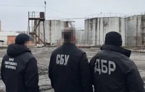 ДБР викрило екс-керівника спиртзаводу в Карлівці на ухиленні від податків на 2,5 млрд грн
