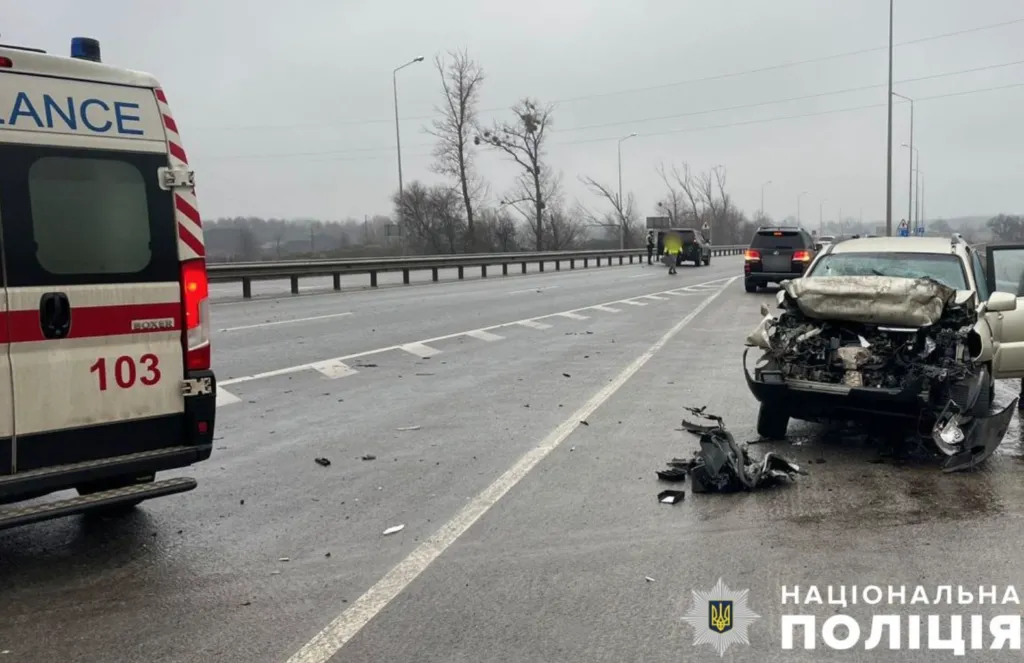 На Полтавщині через порушення ПДР сталася аварія: є постраждалі