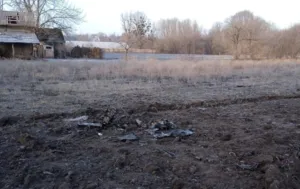 Вранці ворог атакував дронами Миргородський район: пошкоджено десять приватних домівок