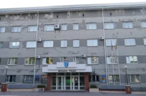 Обшуки в міській раді Лубен: деталі слідчих дій