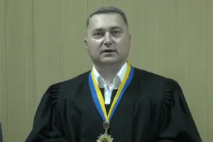 Голову Ленінського райсуду Полтави, якого підозрюють у хабарництві, звільнила з посади Вища Рада Правосуддя