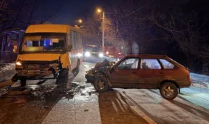 ДТП з маршруткою у Полтаві: є поранені
