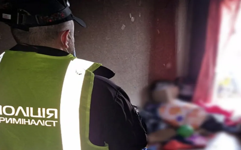 У Полтаві під час задимлення в квартирі загинула дитина, за життя іншої борються лікарі