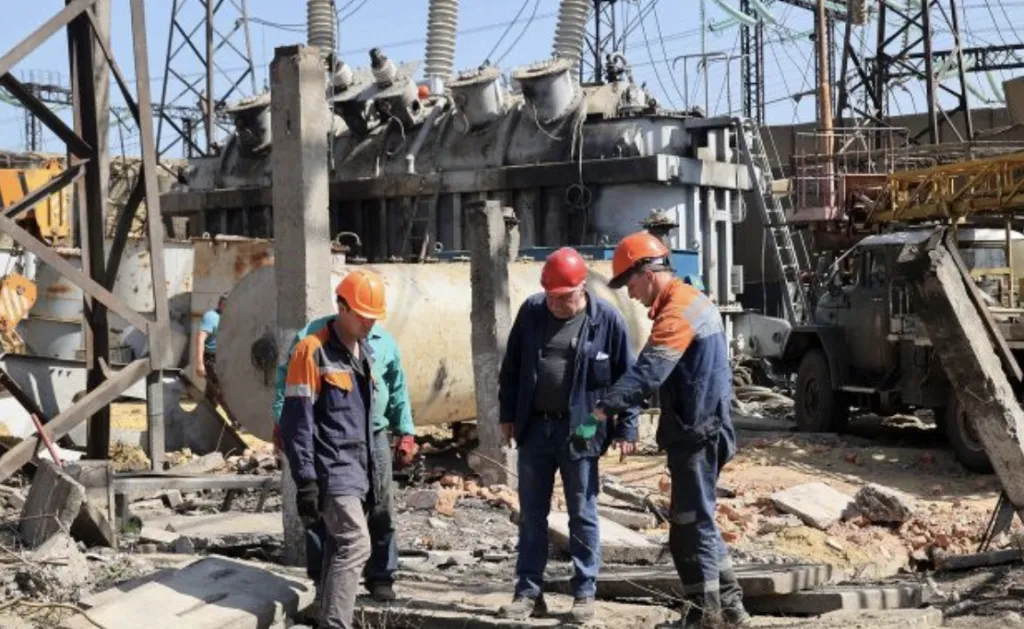 Масштабна аварія на Полтавщині: без світла залишилися сотні абонентів