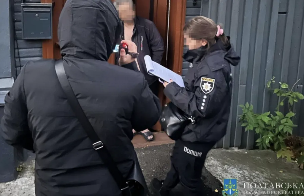 У Полтаві викладача вокалу судять за сексуальні злочини проти дітей: справу передано до суду