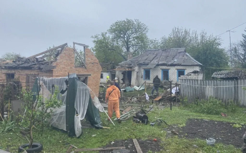 У Полтавській області уламки ворожого дрона пошкодили понад 20 будівель