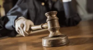 На Полтавщині передадуть до суду справу чоловіка, якого обвинувачують у жорстокому вбивстві дворічної дитини