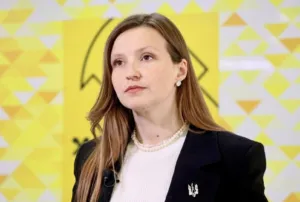 Ямщикова виписала собі премію у 38 тисяч грн: депутати погодилися